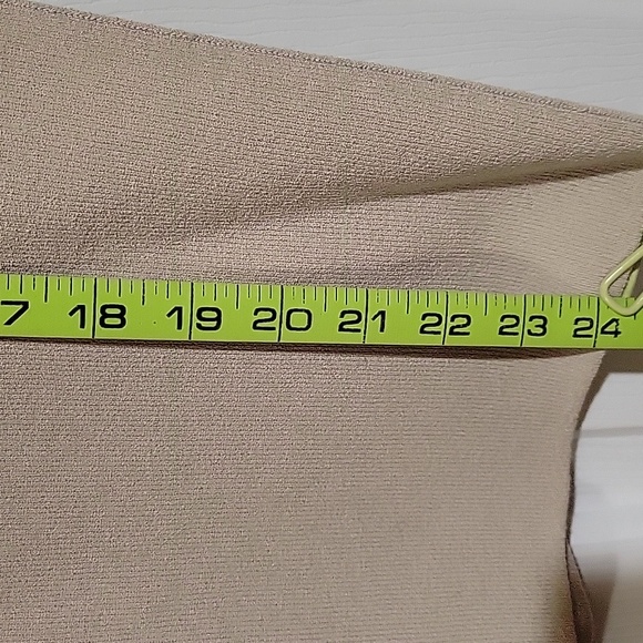 Anne Klein Sleeveless V-Neck Sweater - Picture 10 of 14